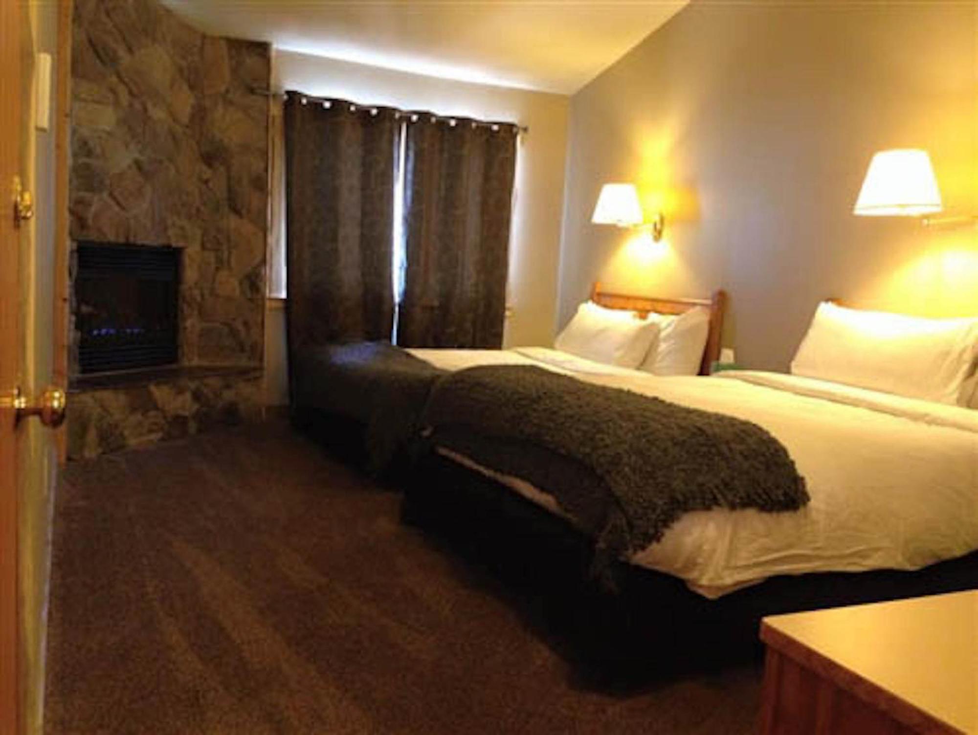 Arrowhead Mountain Lodge Cimarron Rum bild