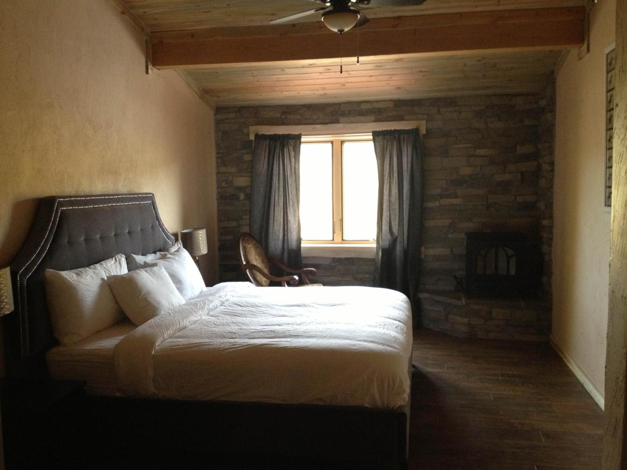Arrowhead Mountain Lodge Cimarron Rum bild