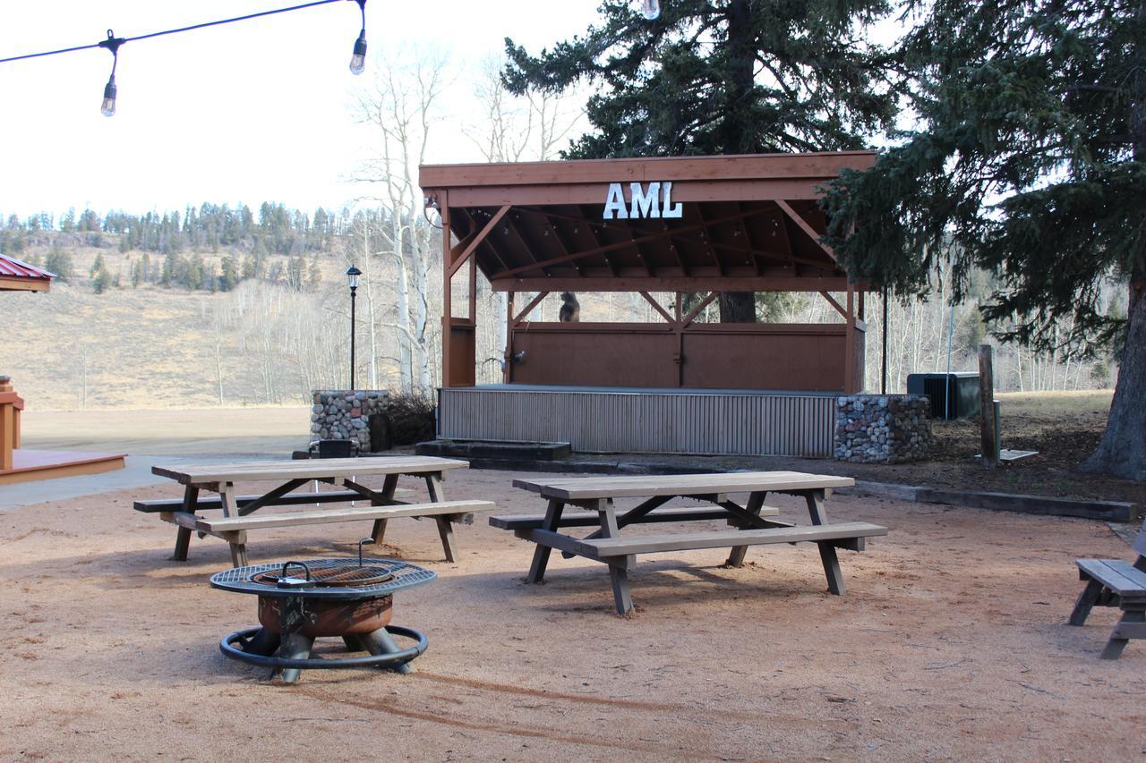 Arrowhead Mountain Lodge Cimarron Exteriör bild